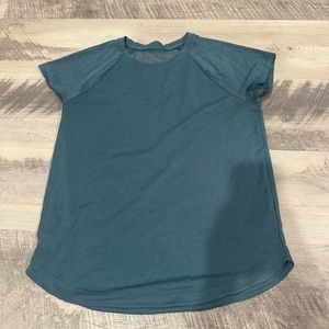 Athleta t shirt